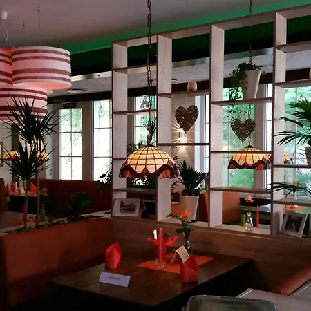 Quellenhof מלון 3*