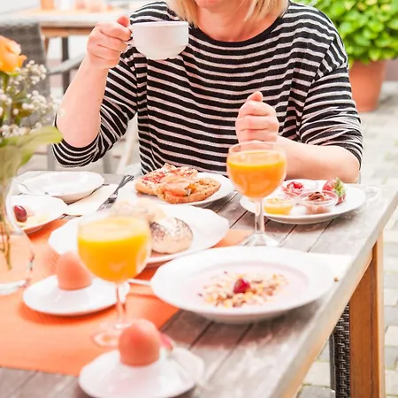 מלון Quellenhof 3*