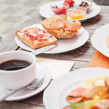 מלון Quellenhof 3*