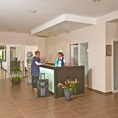 Quellenhof Отель Мельн